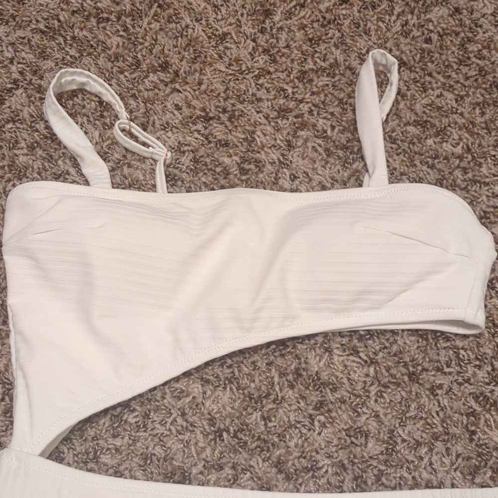 Shade & Shore white ribbed sleeveless cutout one piece swimsuit - Picture 5 of 9
